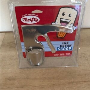 Thrifty Silver Ice Cream Scoop NWT